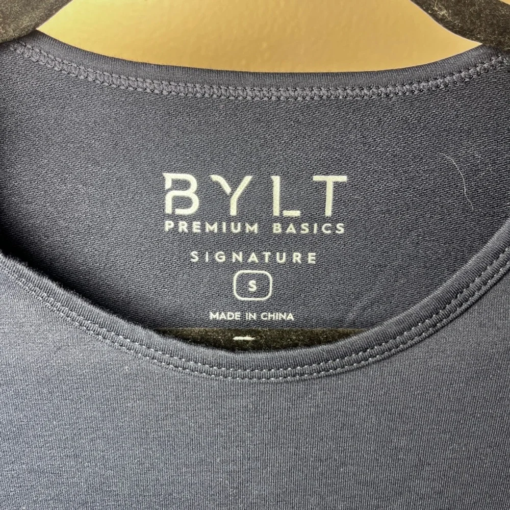 BYLT Premium Basics Signature Drop-Cut Long Sleeve Shirt Navy Blue Mens Small